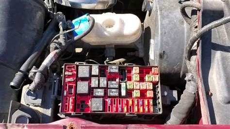 Observe the fuel system control module to check whether there is a signal for the fuel pump. . 2000 ford expedition fuel pump driver module location